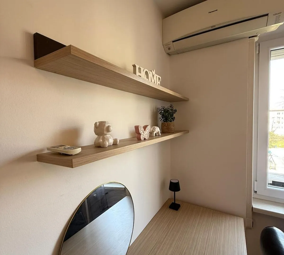 Flat Close To University With Private Parking Ljubljana Apartment
