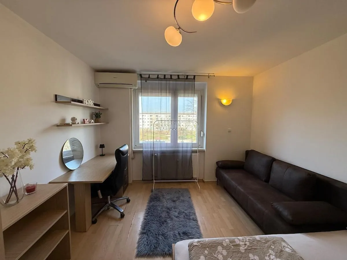 Flat Close To University With Private Parking Ljubljana